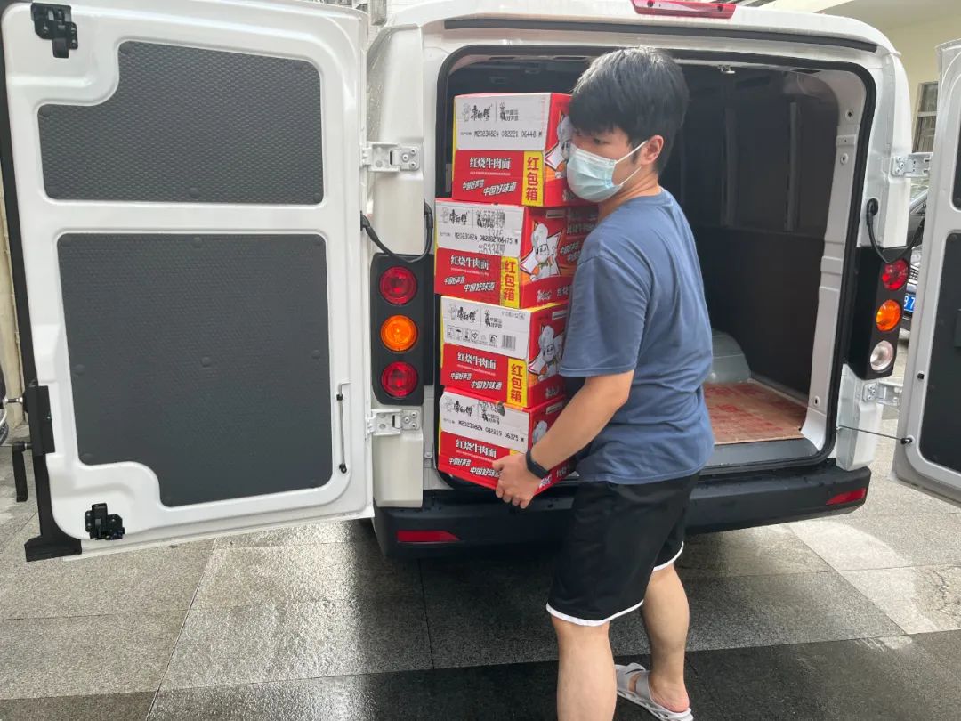 全力以赴，防洪防汛丨中裝建設(shè)積極支援防洪防汛一線